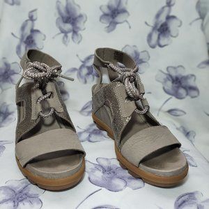 Sorel Joanie II Metallic cut-out Leather Lace-up Wedge Sandal Women's Size 8M